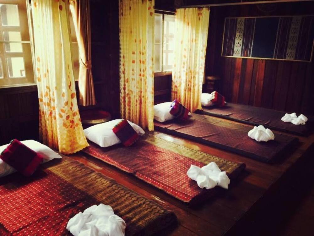 Golden Fort Guesthouse 치앙마이 외부 사진