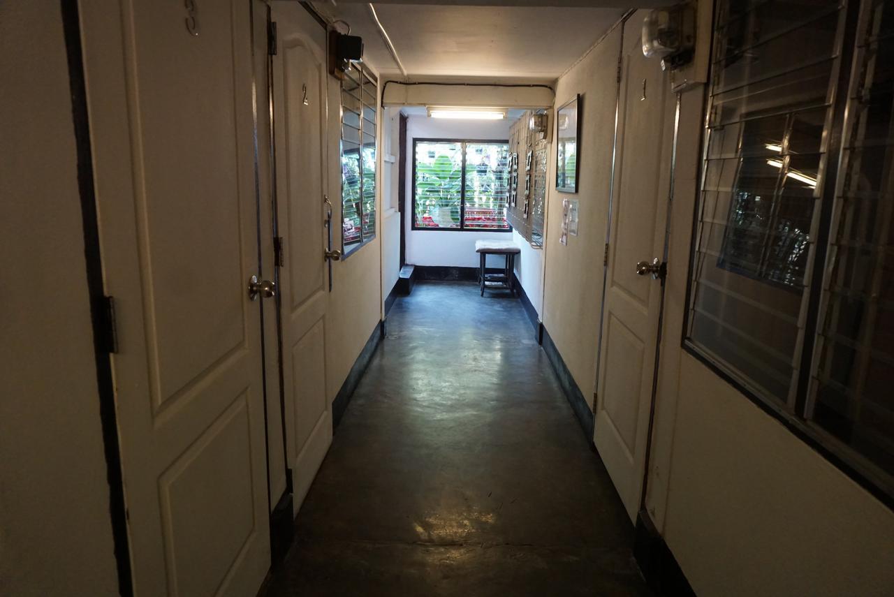 Golden Fort Guesthouse 치앙마이 외부 사진
