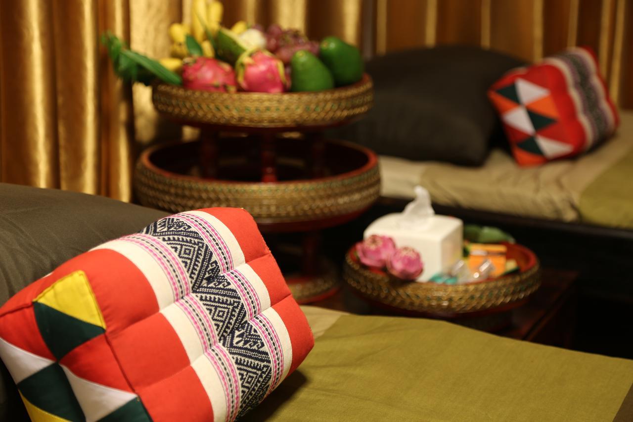 Golden Fort Guesthouse 치앙마이 외부 사진