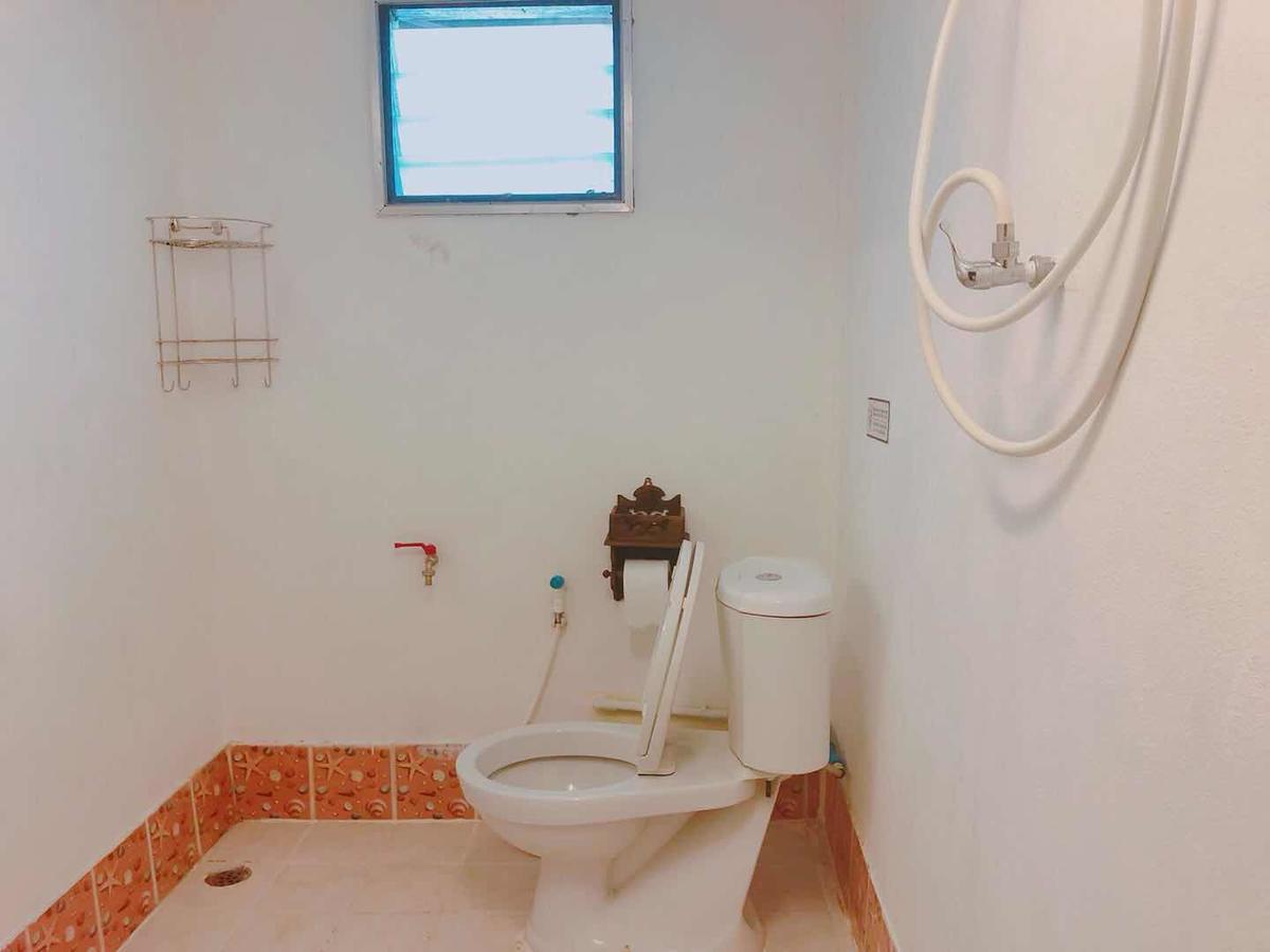 Golden Fort Guesthouse 치앙마이 객실 사진
