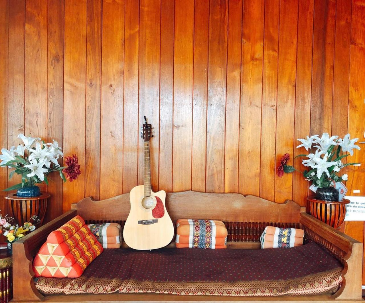 Golden Fort Guesthouse 치앙마이 외부 사진